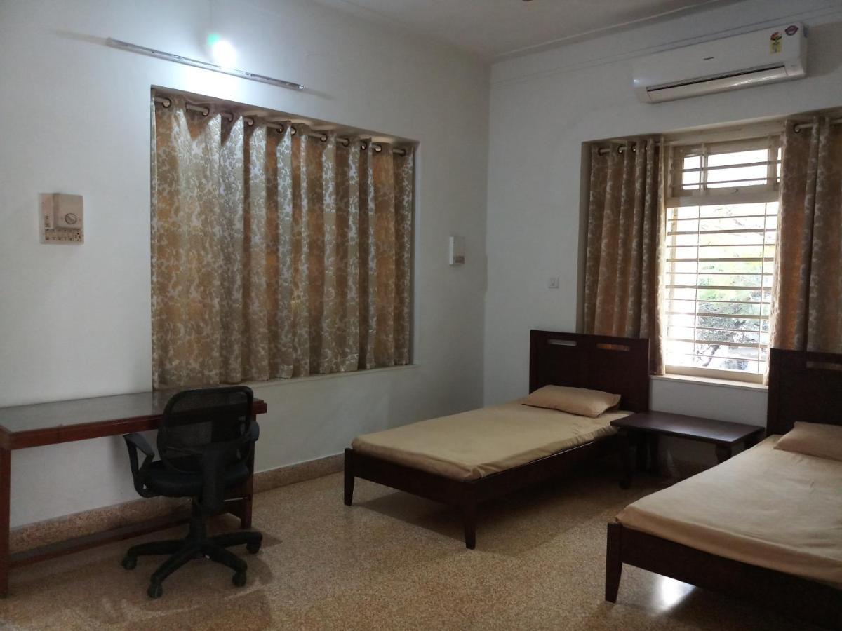 Srinekatan Heritage Villa Homestay Ahmedabad Exterior photo