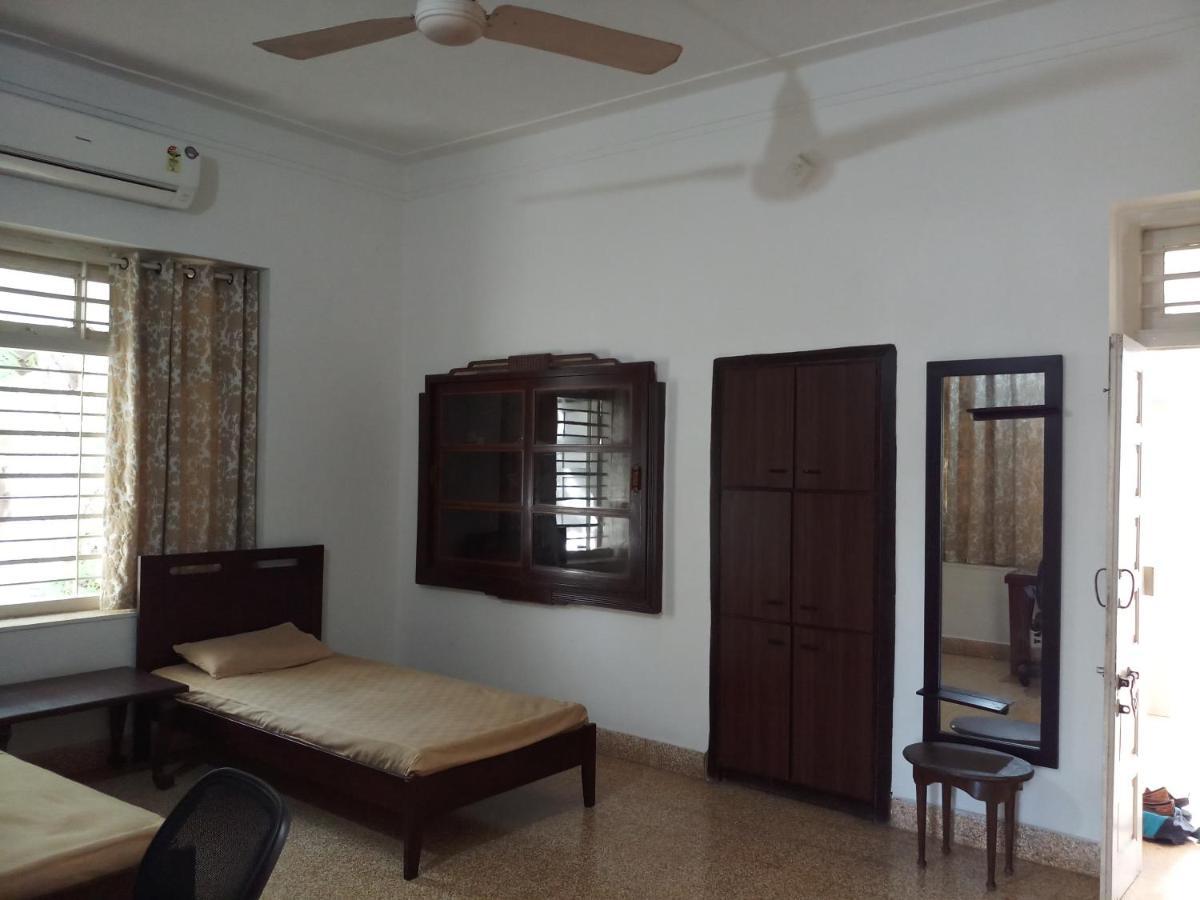Srinekatan Heritage Villa Homestay Ahmedabad Exterior photo